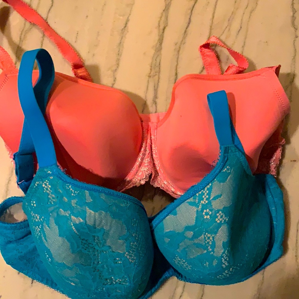 WACOAL bras 38DD